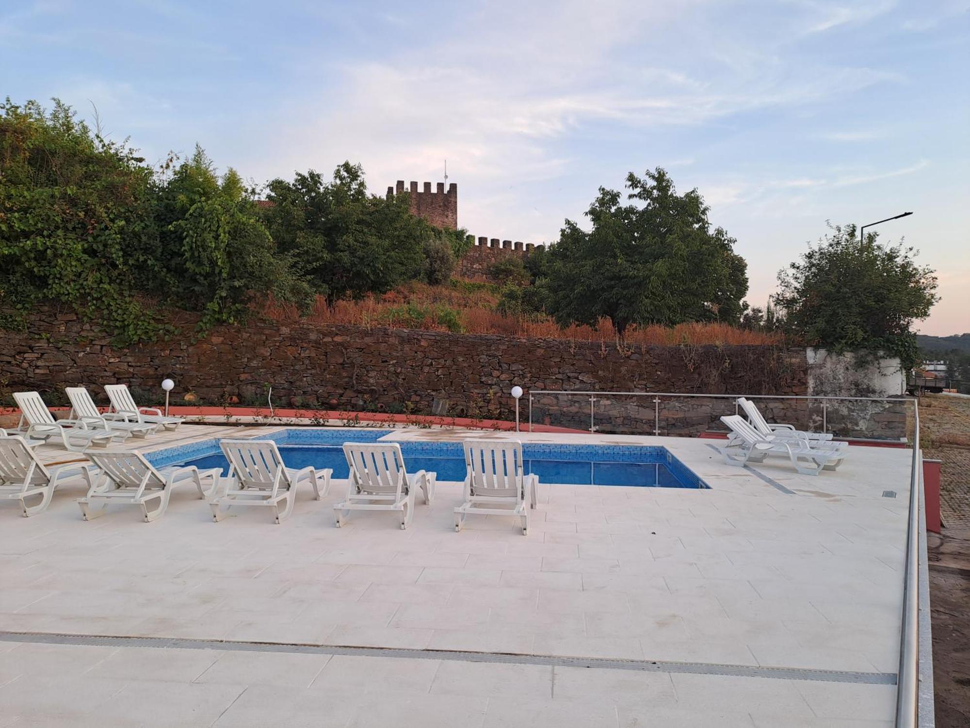 Bed and Breakfast Vista Castelo Сертан Екстер'єр фото